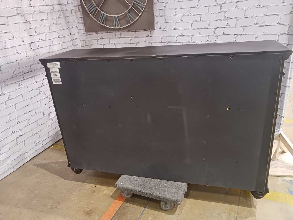 Hillcott-Exclusive Dresser - Gallery Image 13